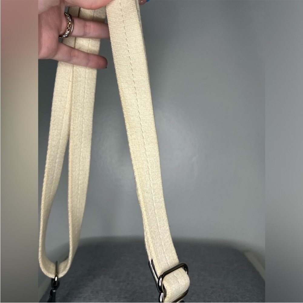 Sold Vintage Coach Starfish Crossbody Bag - Picture 5 of 6
